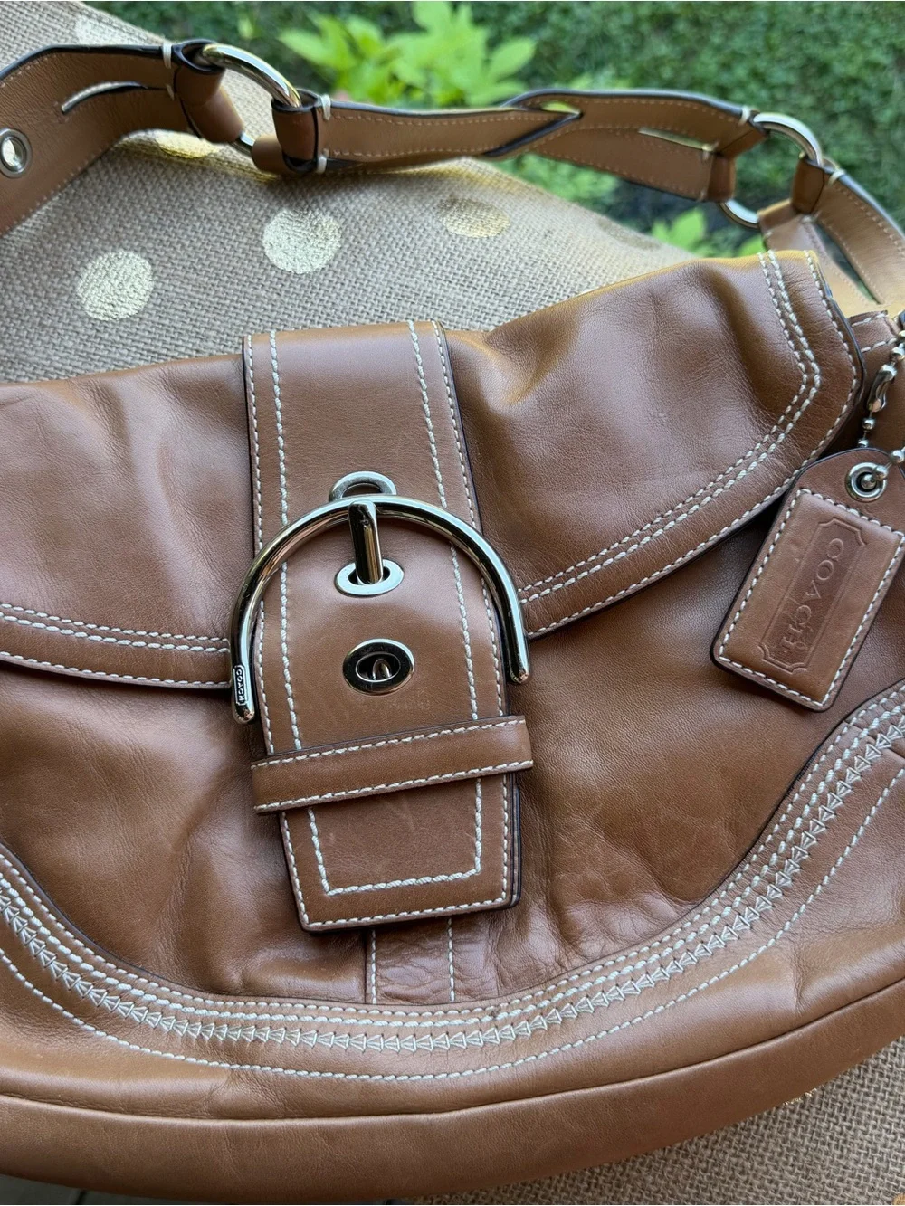 Coach F12301 MEDIUM Vintage Tan Soho Leather w/Buckle Shoulder Bag ~Y2K ~Vintage
